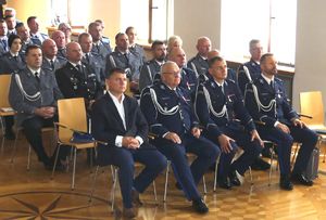kolorowe zdjęcie obchody święta policji