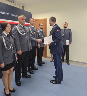 kolorowe zdjęcie awansowanych