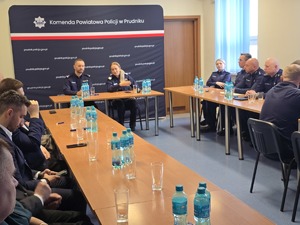 kolorowe zdjęcia z odprawy rocznej