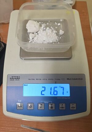 kolorowe zdjęcie substancji narkotycznych