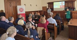 kolorowe zdjęcia ze Szkolenia z Sądzie Rejonowym w Prudniku