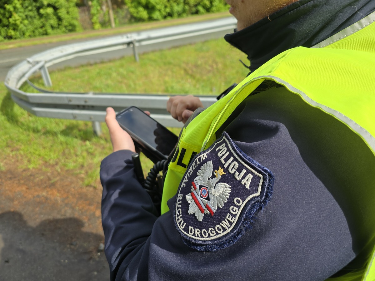 Kontrole prędkości na drogach powiatu prudnickiego